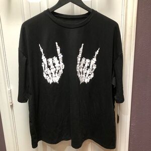 Rock On! Skeleton Hand Tee